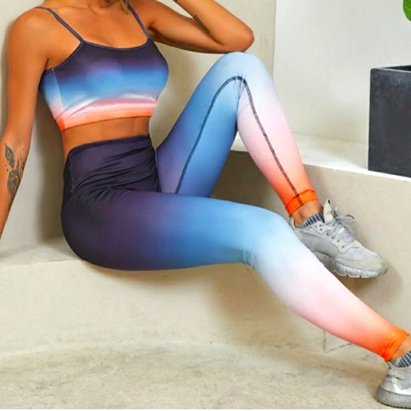 Workout Set_ Multi Color - Picture 2 of 4